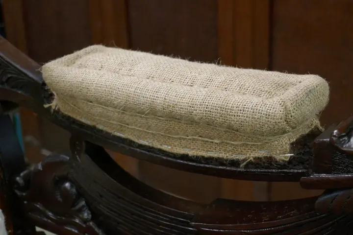 Two series of stitching pull the bun into a firm base.
