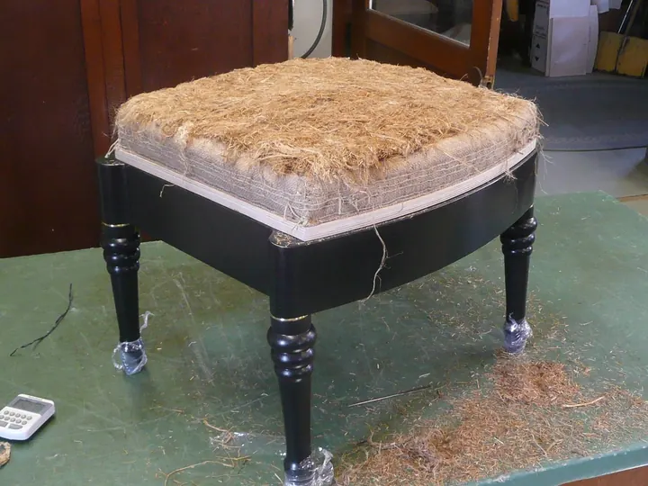 The owner wanted all natural products and traditional methods. I filled the center with 150 year old flax straw.