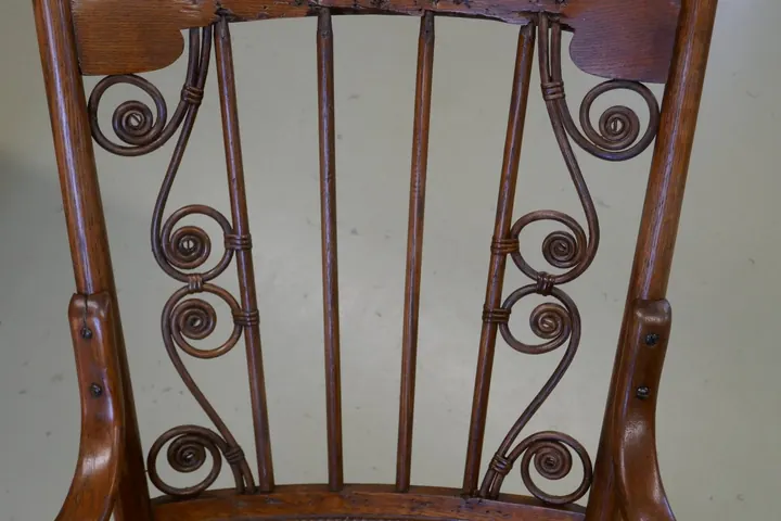 Family Heirloom Rocker, photo 9 of 13